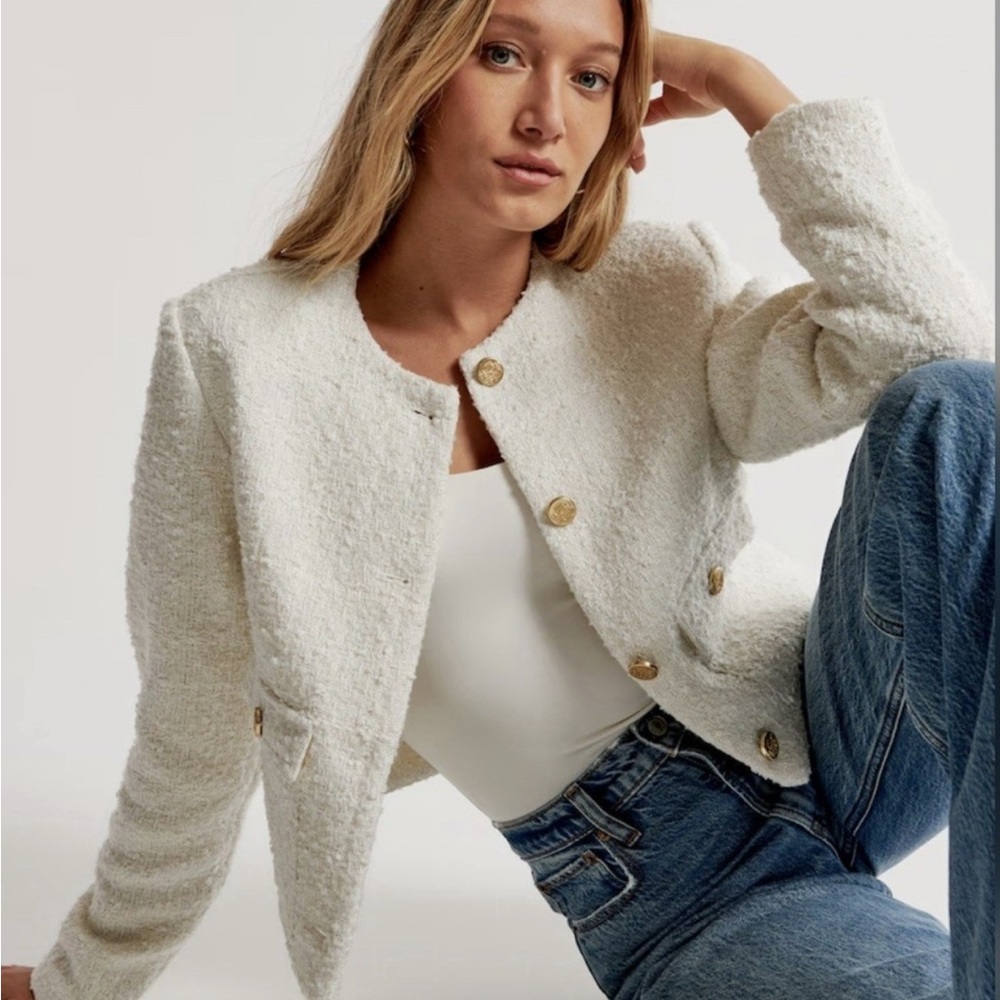 NWT Abercrombie & Fitch Cream Blazer with Gold Buttons